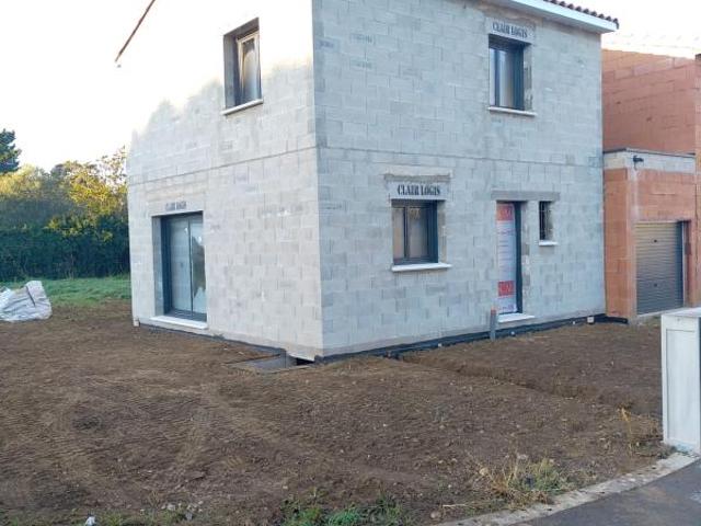 Villa étage 3 chambres à BEAUVOISIN