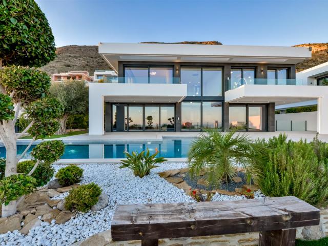 Villa excepcional con vistas panorámicas al Mediterráneo y c. 998m² Finestrat