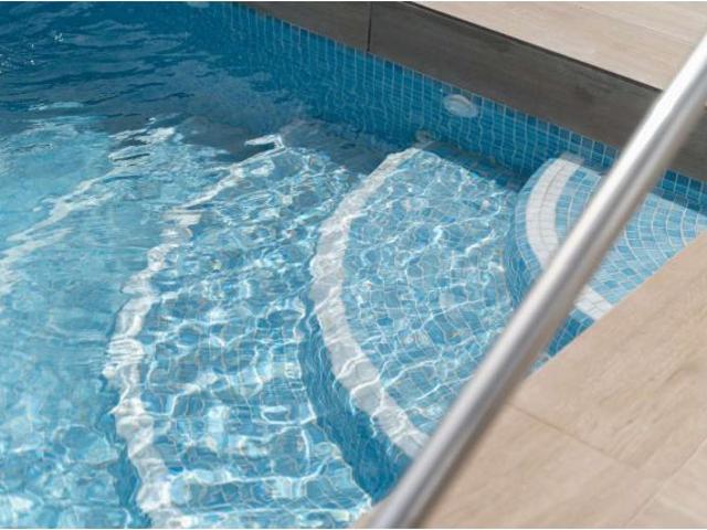 Villa exclusiva en Punta Prima, lista para entrar a vivir