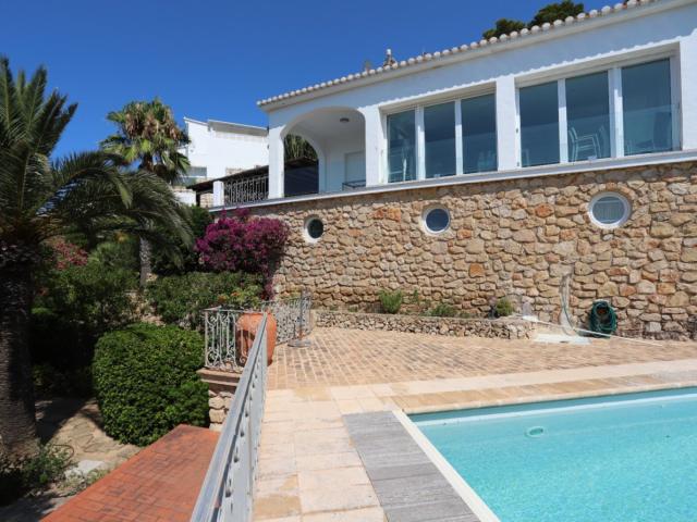 Villa exclusiva en una de las mejores zonas de Dénia Las R. 250m² Dénia