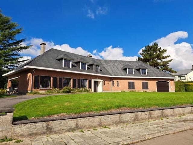 Villa exclusive, rénovée, dans le quartier Kisteveld