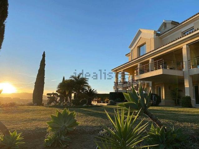 Villa exquisita en Mijas Golf: Una mezcla de lujo y tranquilidad