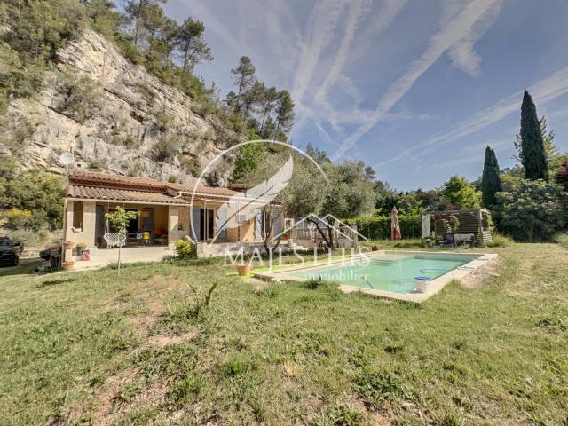 Villa Familiale 4 Chambres Avec Piscine Et Grand Terrain San. 105m² Solliès Toucas