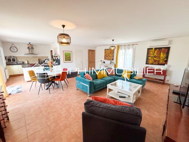 Villa familiale 4 pièces avec grande terrasse et jardin Montélimar