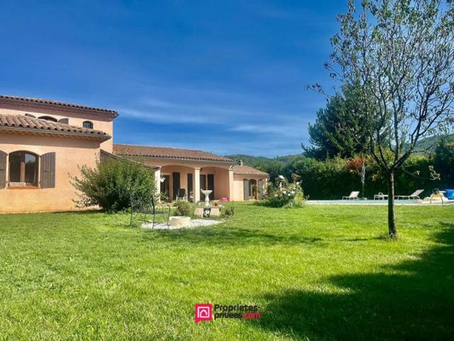 Villa Familiale à Château Arnoux Saint Auban 7 pièce s 220 m²