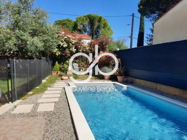 Villa familiale de 148 m2 avec piscine et grand garage à Mon