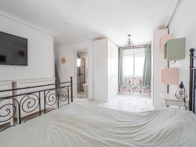 Villa Fortuna Deluxe totalmente reformada de 4 dormitorios y 3 baños con piscina privada