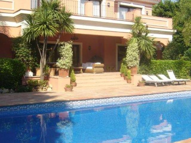 Villa for long term rent in Marbella Golden Mile