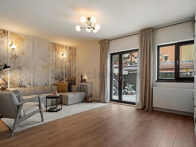Villa for sale in OMV Pipera area