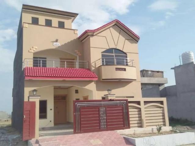 Villa for sale, ready to live, best location Islamabad B 17 ID 66392