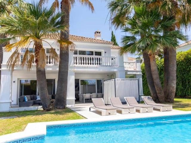 Villa for rent in Aloha Golf, Marbella, Málaga