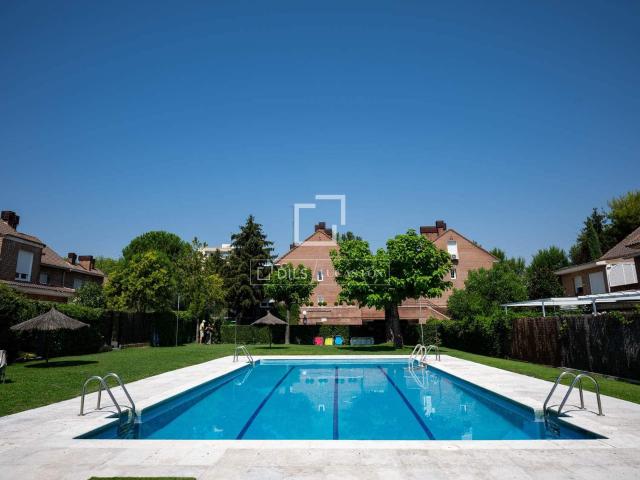 Villa for rent in Alcobendas, Madrid