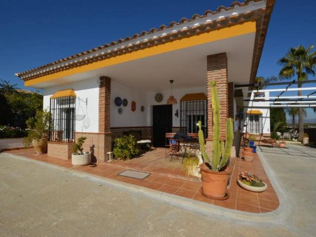 Villa for rent in Alhaurín el Grande, Málaga