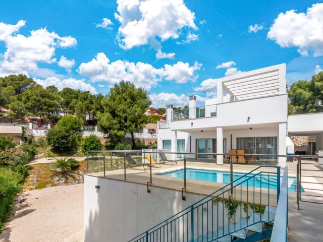 Villa for rent in Altea, Alicante