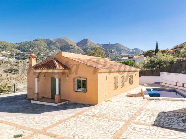 Villa for rent in Archez, Málaga