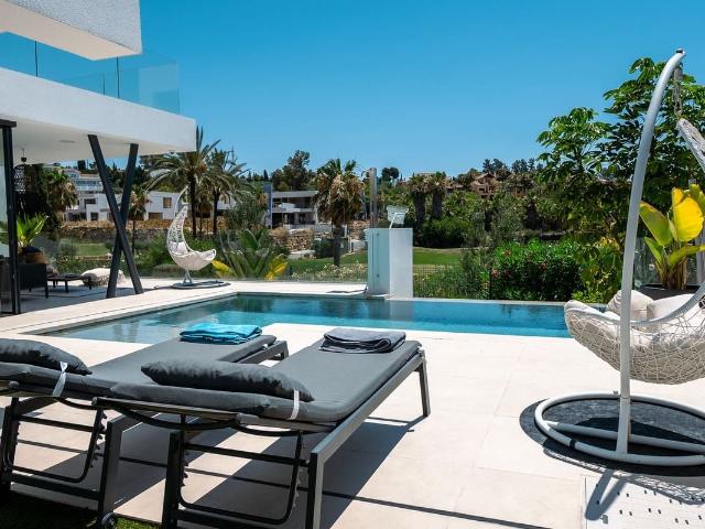 Villa for rent in Atalaya Isdabe, Estepona, Málaga
