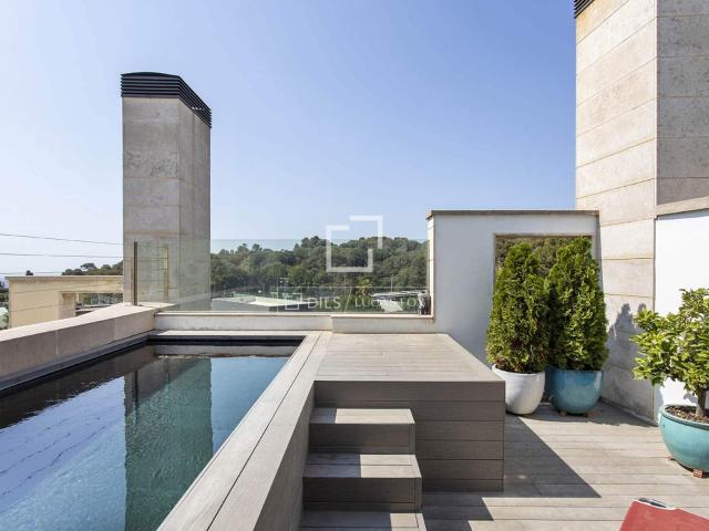 Villa for rent in Barcelona city, Barcelona