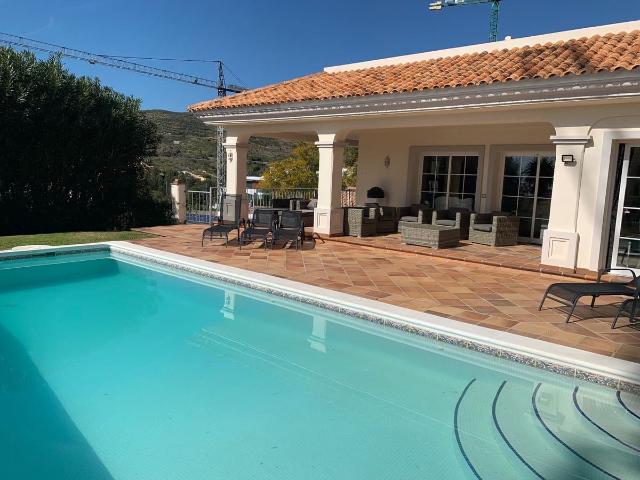 Villa for rent in Benahavís, Málaga