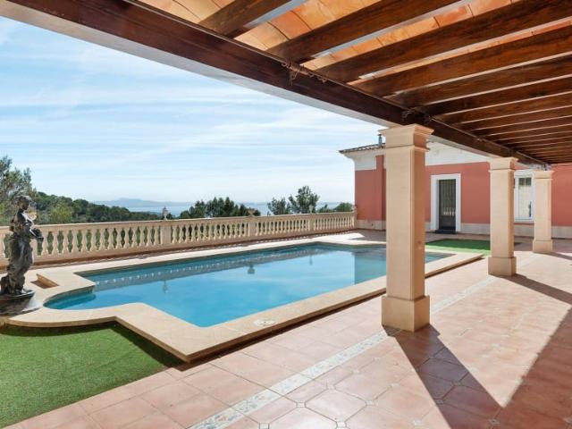 Villa for rent in Bendinat, Calvià, Mallorca