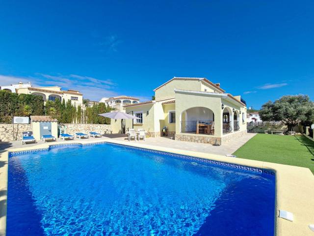 Villa for rent in Benitachell / Benitatxell, Alicante