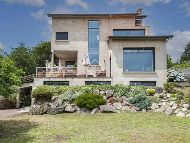 Villa for rent in Cangas, Pontevedra
