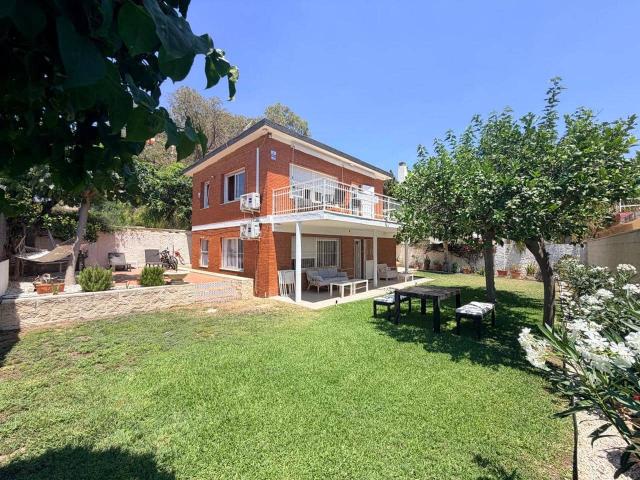 Villa for rent in Cabo de las Huertas, Alicante / Alacant city, Alicante