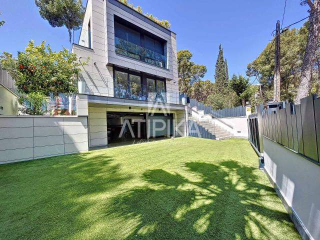Villa for rent in Castelldefels, Barcelona