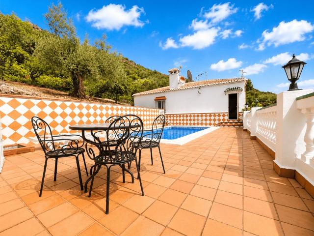 Villa for rent in Frigiliana, Málaga