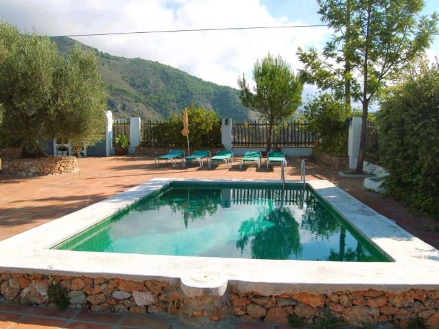 Villa for rent in Frigiliana, Málaga