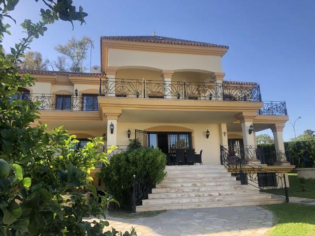 Villa for rent in Las Chapas, Marbella, Málaga