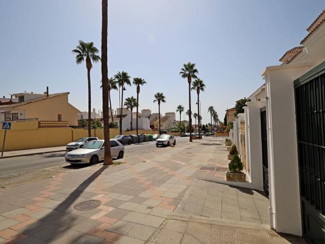 Villa for rent in Las Lagunas de Mijas, Mijas, Málaga