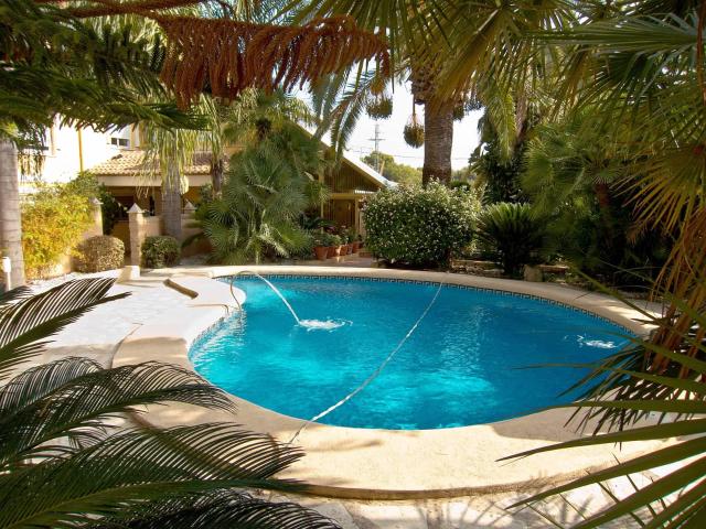 Villa for rent in Las Rotas / Les Rotes, Dénia, Alicante