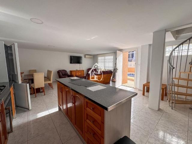 Villa for rent in Los Altos, Alicante