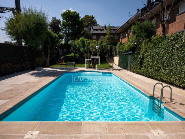 Villa for rent in Madrid city, Madrid