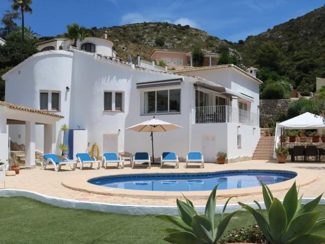 Villa for rent in Moraira, Teulada Moraira, Alicante