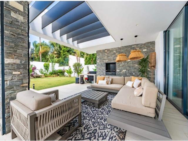 Villa for rent in Nueva Alcántara, Marbella, Málaga