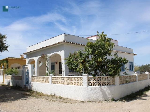 Villa for rent in Oliva, Valencia