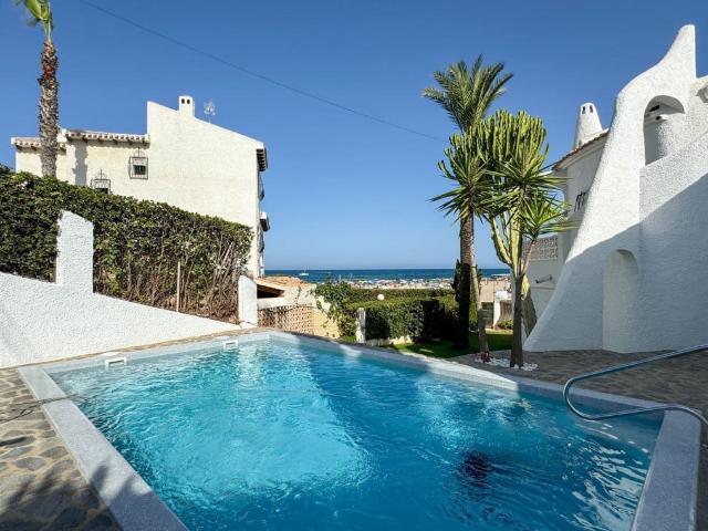 Villa for rent in Cabo Roig, Orihuela, Alicante
