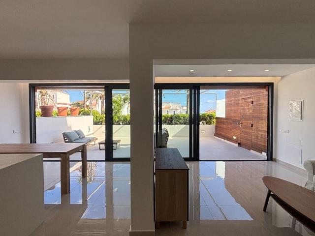 Villa for rent in Pasito Blanco, San Bartolomé de Tirajana, Gran Canaria