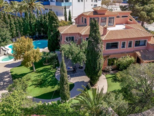 Villa for rent in Rincón Bajo, Benidorm, Alicante