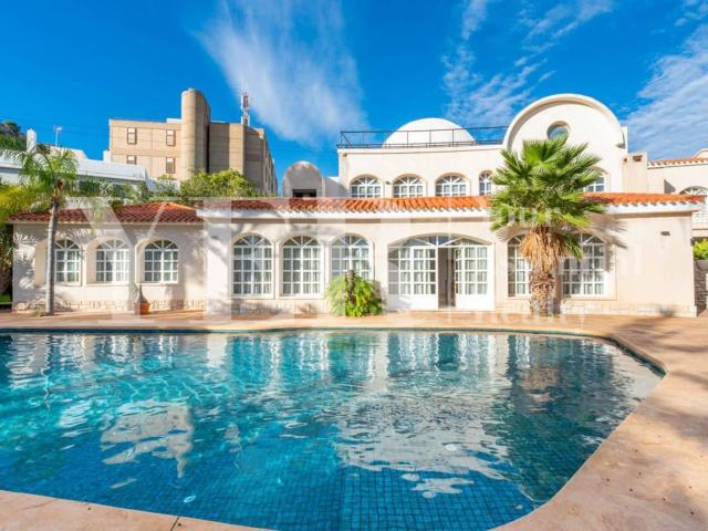 Villa for rent in Sedaví, Valencia