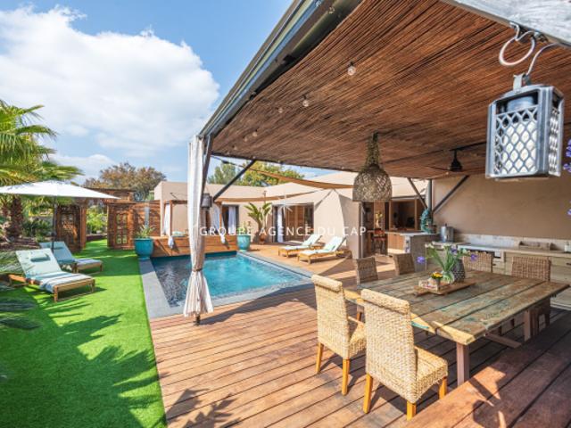 Villa Frejus 5 pièce s 165 m2