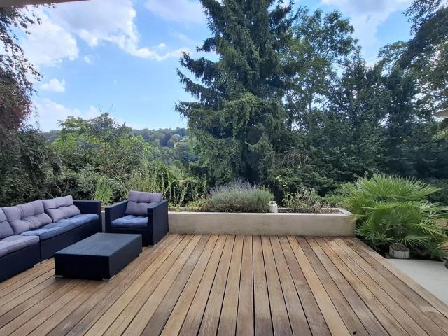 VILLA GARE BOUGIVAL 7 CHAMBRES 262 m2 + 2 TERRASSES + PARKINGS