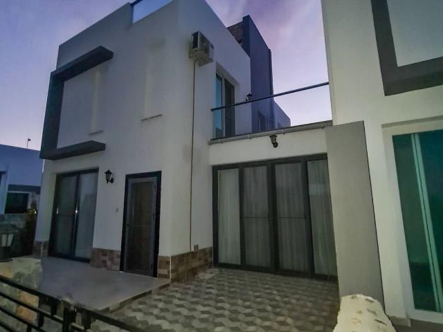 Villa Girne, 212047