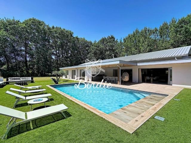 Villa Golf Estela – Villa d'architecte avec piscine au cœur de la forêt, aux portes de Capbreton