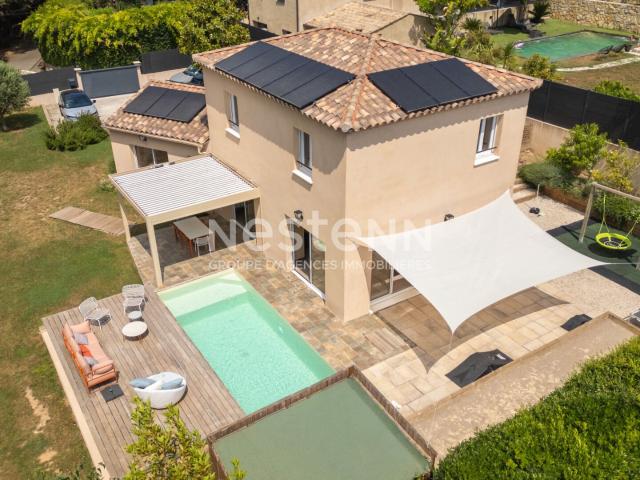 Villa Grasse, Saint Jacques, 6 pièce s, 4 Chambres 128 m2. 128m² Grasse