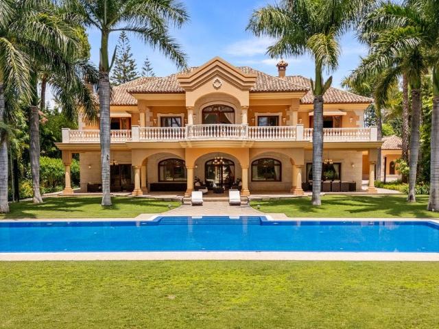 Villa, Guadalmina Baja 2007m² San Pedro Alcántara