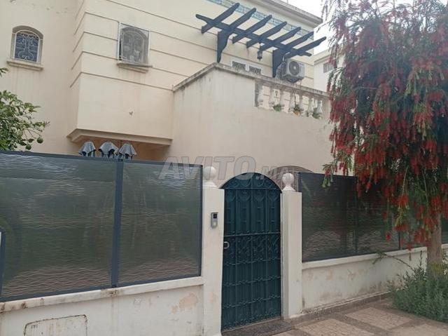 Villa H S dans résidence sécurisée