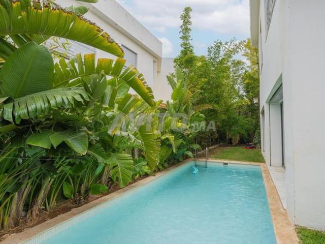 Villa haut standing en bout de bande sur Dar Bouazza