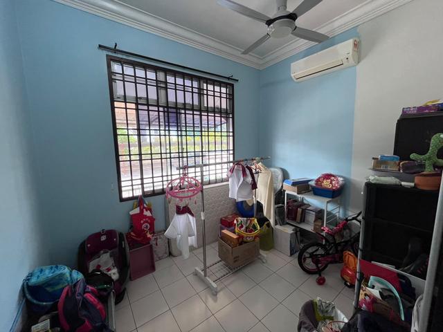 Villa Hijauan Town House Selesa Jaya